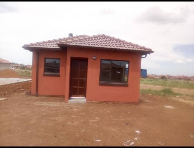 3 BEDROOM HOUSE FOR SALE IN SOSHANGUVE EAST